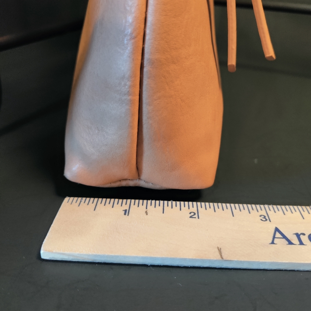 Universal Thread Goods Co. Tan Crossover Bag/Purs… - image 3